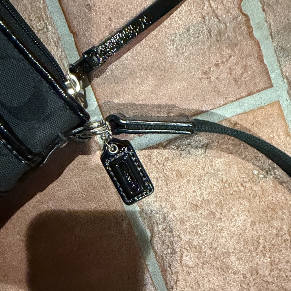Coach Black Signature Crossbody Bag - Picture 7 of 9